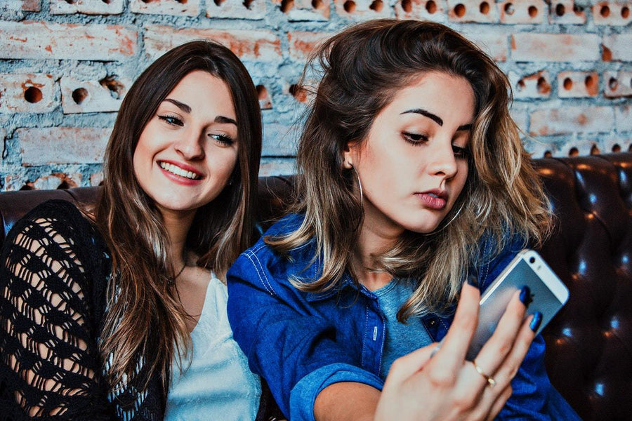 TIPS FOR CHOOSING YOUR RIGHT SELFIE RING LIGHT